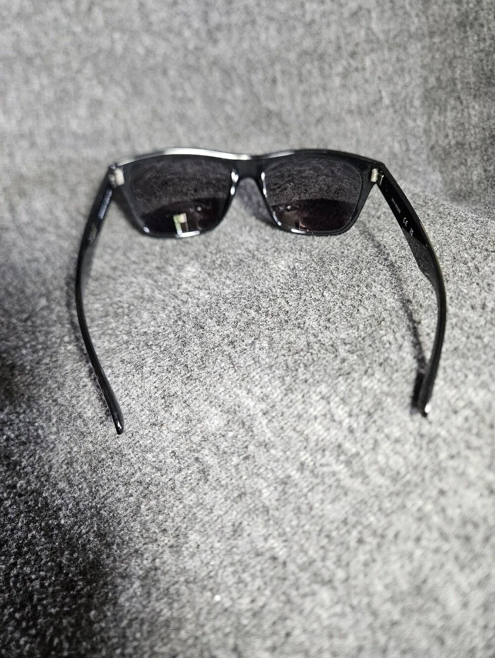 Harley-Davidson Black Sunglasses with Black Branded Pouch HD06225